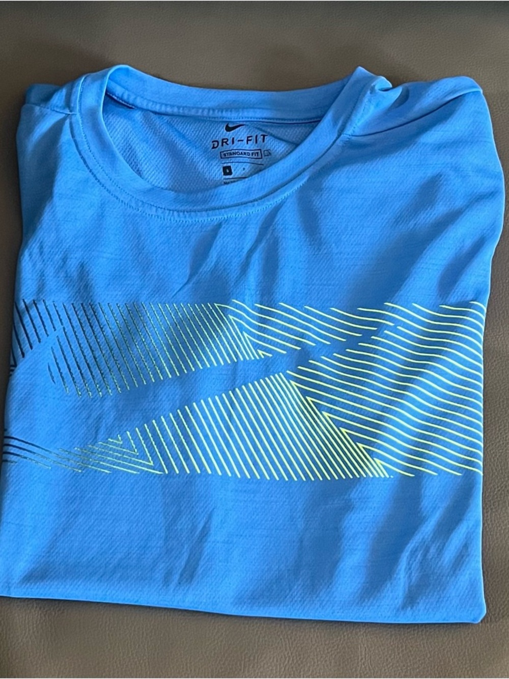 Men’s Nike Dri-FIT Shirt